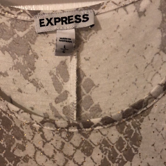 Cold shoulder snake print long sleeve top - Picture 4 of 5